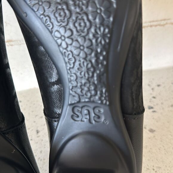 SAS Isabel Mary Jane's Size 8M Black/Snake Leather Shoes Made in USA EUC - Picture 8 of 12